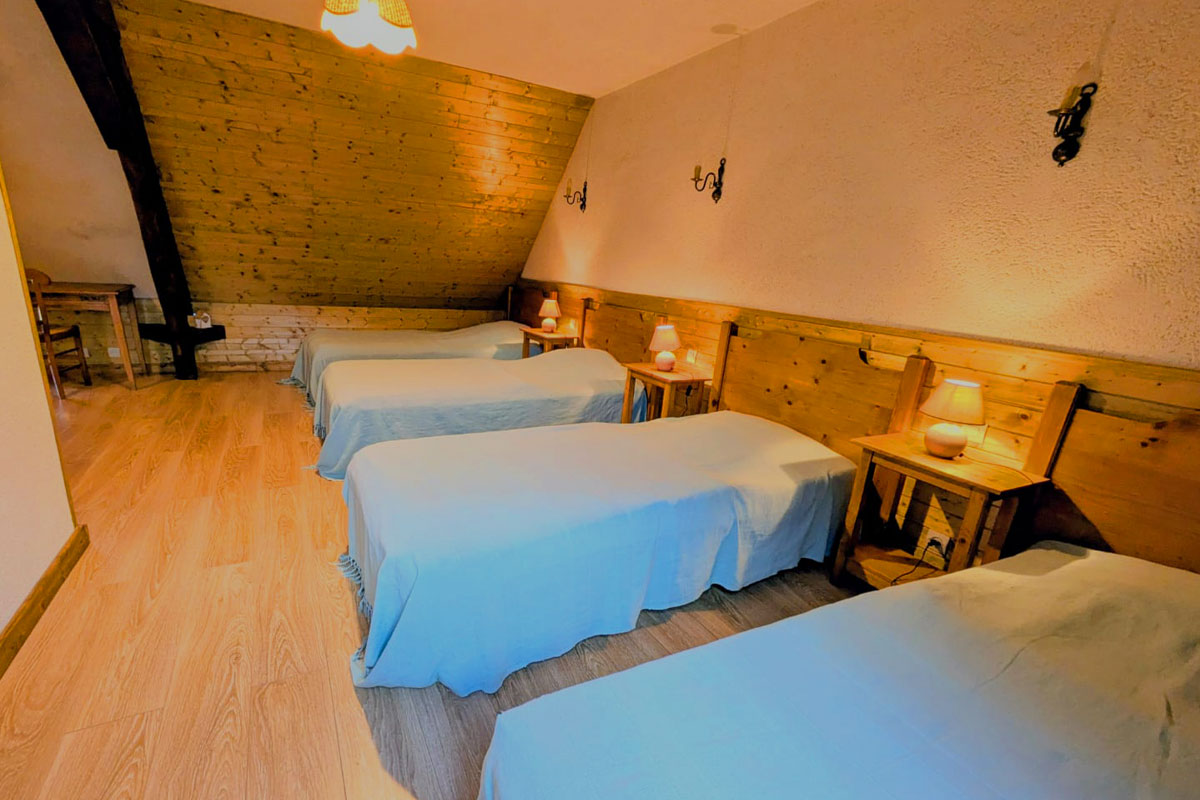 Chambre Boucle d'Or<br />
Gite Sologne Les Pommiers<br />
Domaine des Merciers