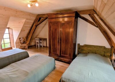 Chambre Trio gite Les Pommiers