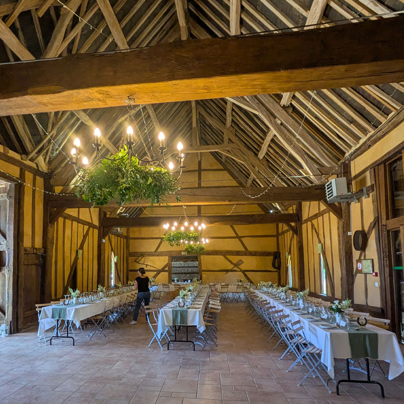 Salle de réception pour cousinade en Sologne Domaine des Merciers